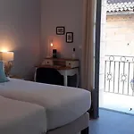 Des Augustins - Boutique - Restaurant Gastronomique Отель 4*
