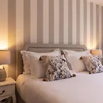 Des Augustins - Boutique - Restaurant Gastronomique 4*