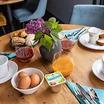 Hotel Hotel Des Augustins - Boutique Hotel - Restaurant Gastronomique 4*