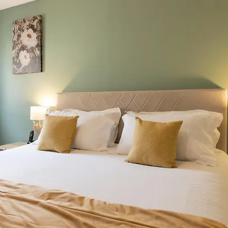 Hotel Hotel-restaurant Des Augustins 4*