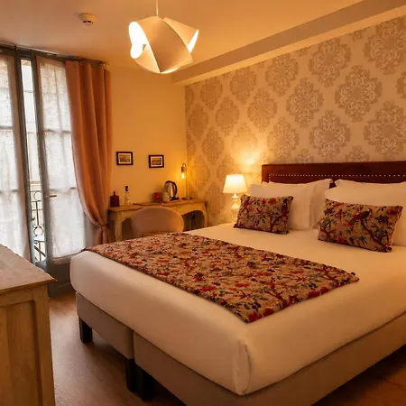 Des Augustins - Boutique - Restaurant Gastronomique 4* Saint-Cyprien (Dordogne)