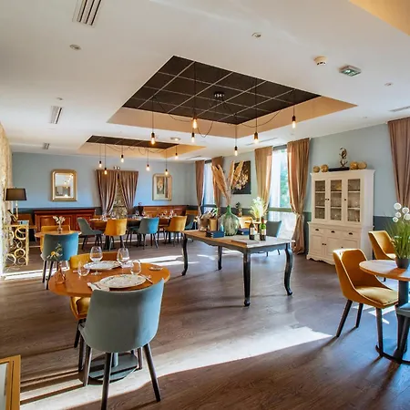 Des Augustins - Boutique - Restaurant Gastronomique Hotel