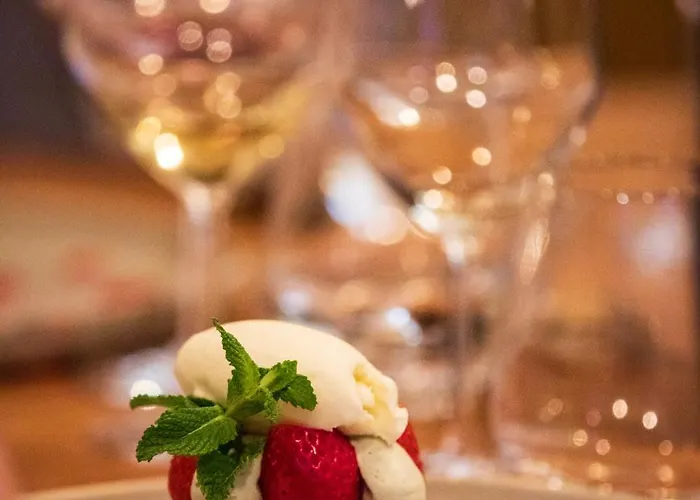 Hotel-restaurant Des Augustins 4* Сен-Сиприен